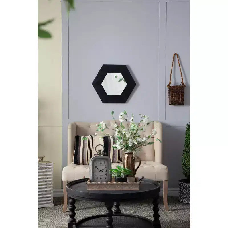 Specchio da parete esagonale nero con cornice in legno, pannello singolo, 47 x 47 cm