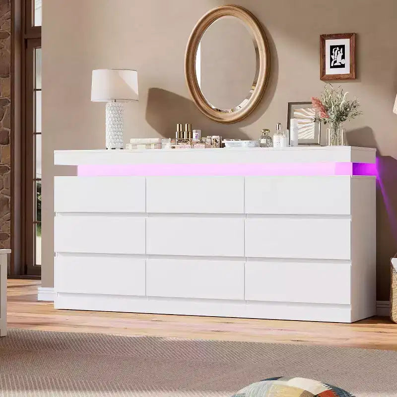 Comò moderno a 9 cassetti da 160 cm con luci a LED e stazione di ricarica – Nero/Bianco, per adulti