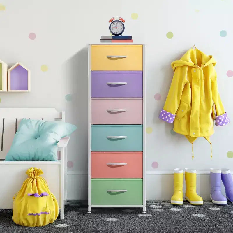 Comodino stretto a 6 cassetti con telaio in acciaio, piano in legno e contenitori in tessuto – Disponibile in vari colori