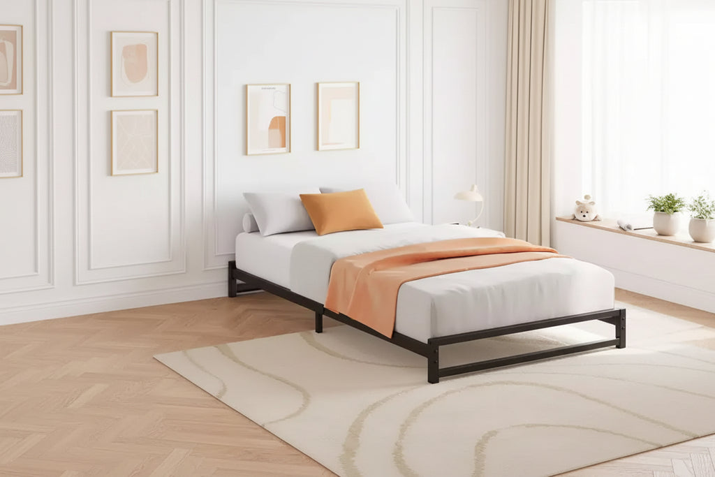 Struttura letto a piattaforma in metallo, doghe in acciaio resistenti, nessun box-spring richiesto, facile montaggio, nero