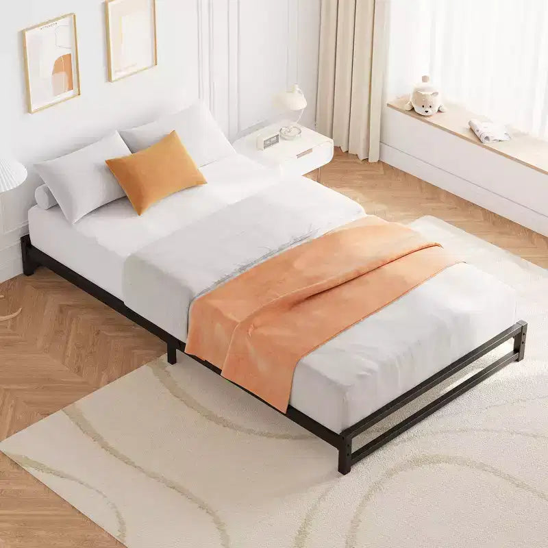 Struttura letto a piattaforma in metallo, doghe in acciaio resistenti, nessun box-spring richiesto, facile montaggio, nero